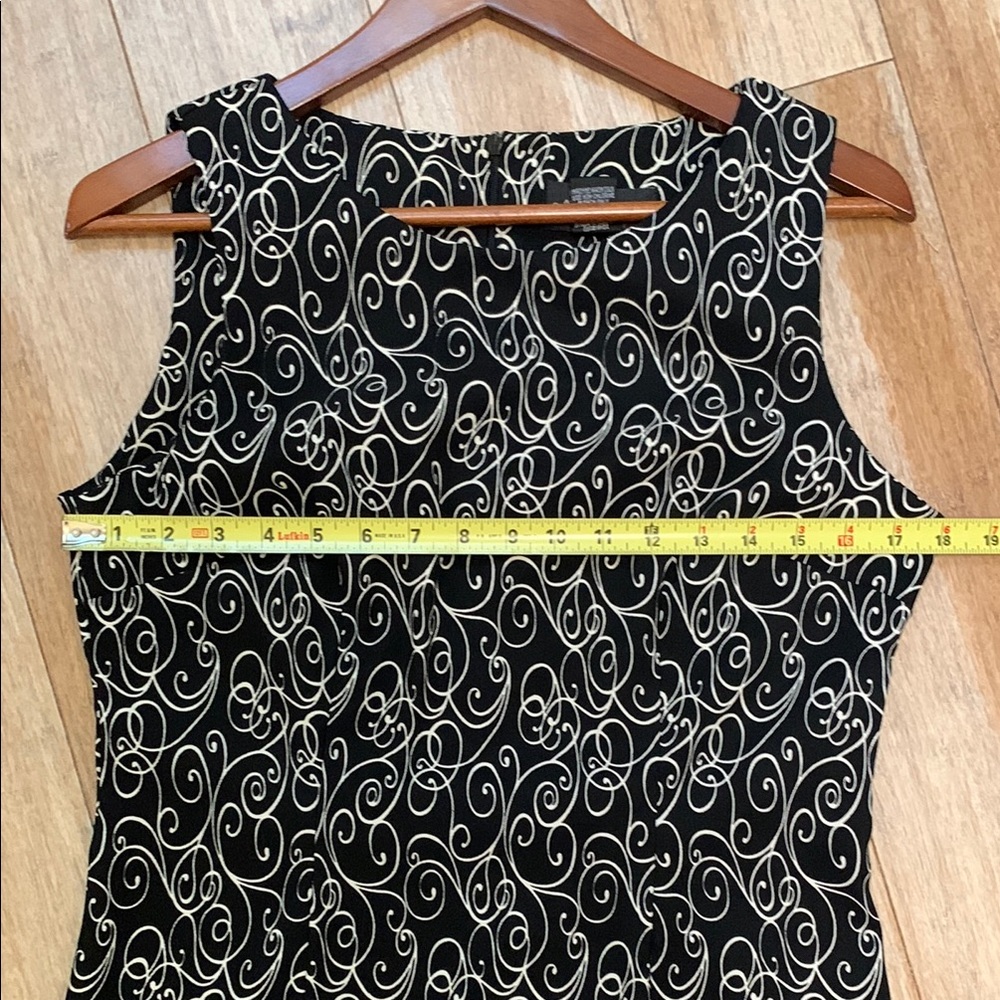 connected apparel Black Sleeveless Sheath Dress with White Swirl Pattern - Picture 3 of 7
